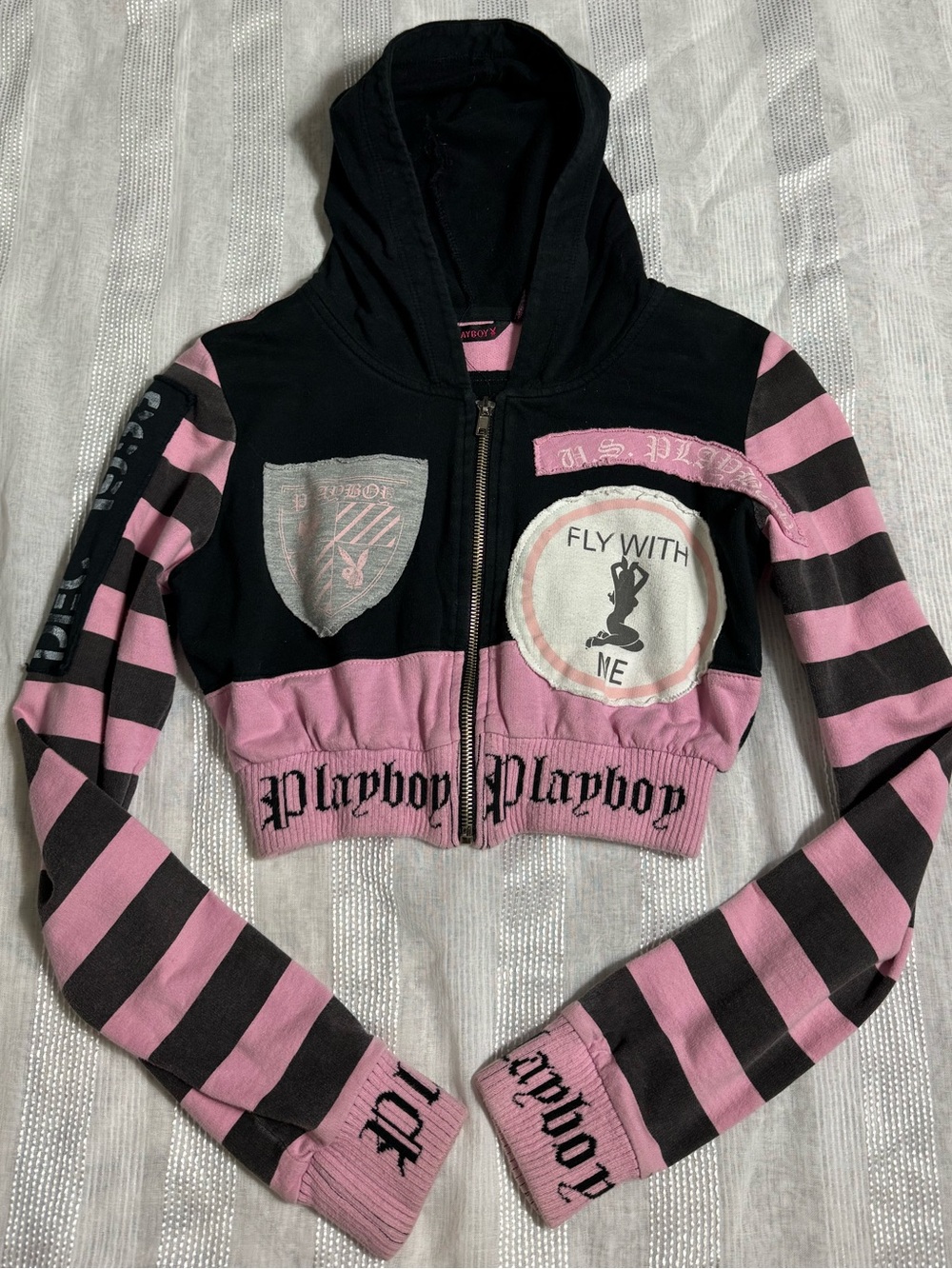 90s Y2K PLAYBOY Pink Black Striped Cropped Zip Hoodie Indie Sleeze Grunge Punk